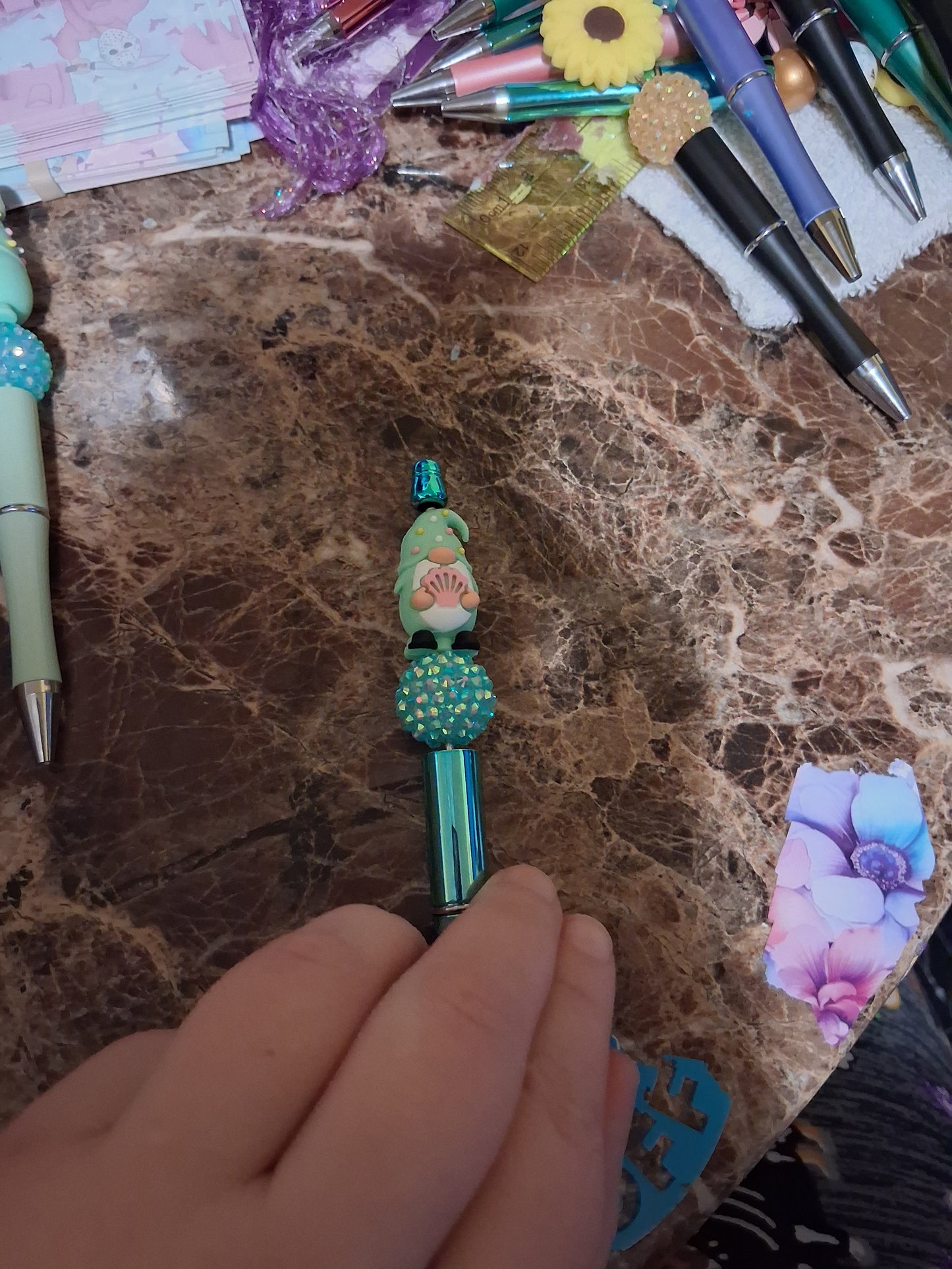 Beach gnome pen