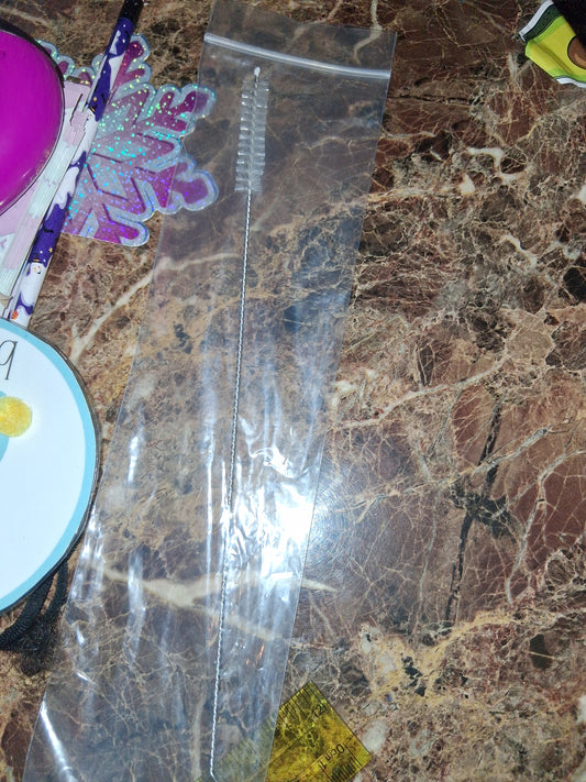 Straws cleaners
