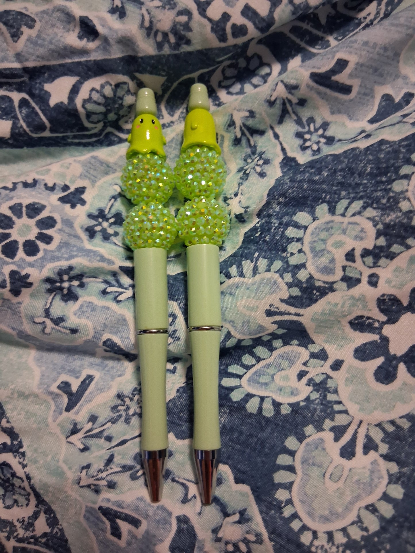 Green mini ghost pen