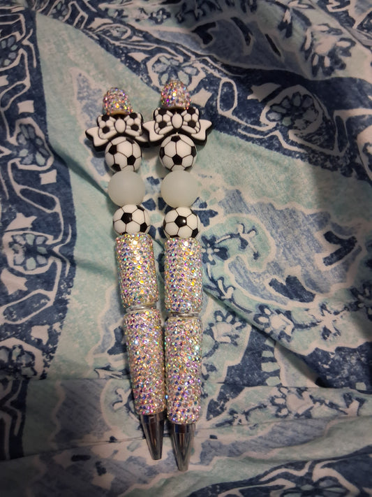 Soccerball pen